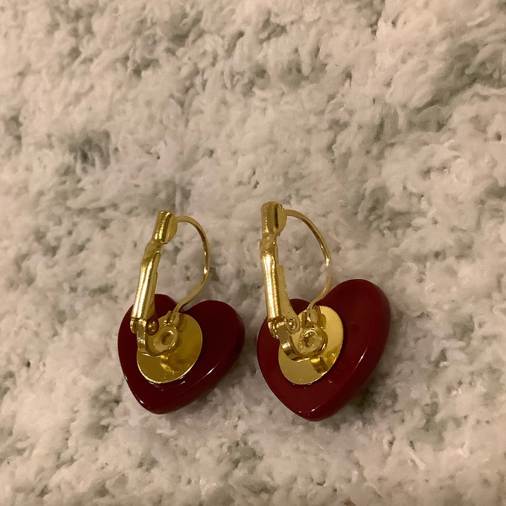 Plump Red Valentines Day Heart Pierced Fashion Earrings with leverback NWT - Picture 9 of 13